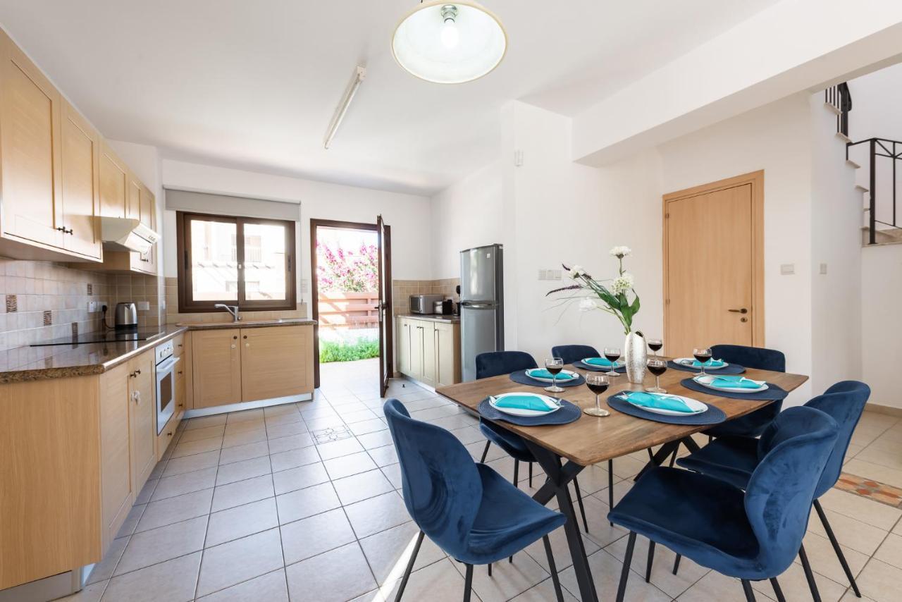 Villa Iris By Ezoria Villas Ayia Napa Eksteriør billede
