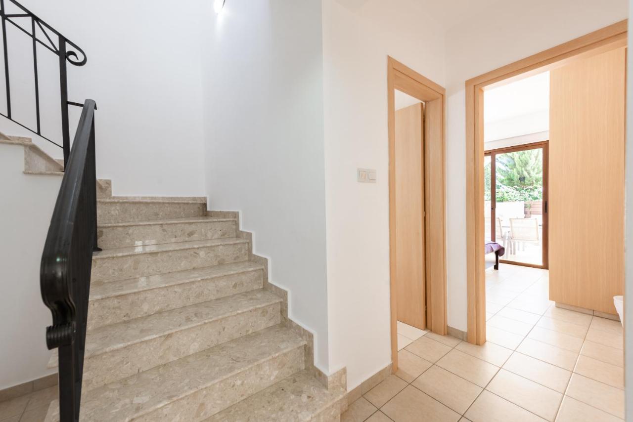 Villa Iris By Ezoria Villas Ayia Napa Eksteriør billede